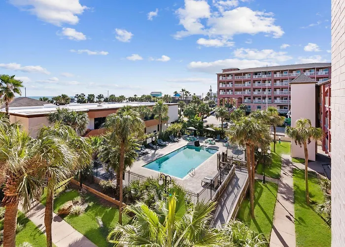 Beachfront Palms Resort Galveston, An Ascend Collection Hotel